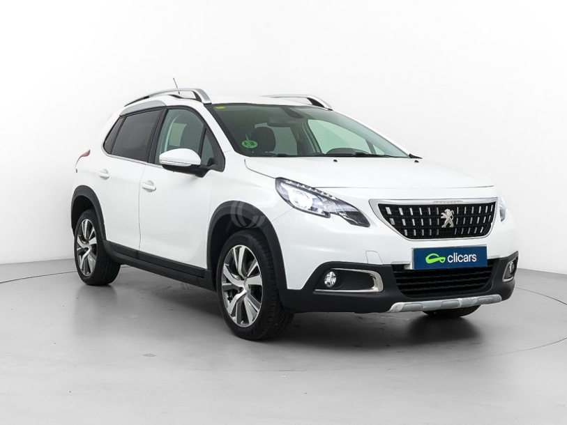 Foto del PEUGEOT 2008 1.2 PureTech S&S Allure 110