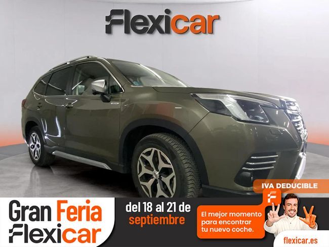 SUBARU Forester (2.0i Hybrid CVT Executive Plus) en Málaga