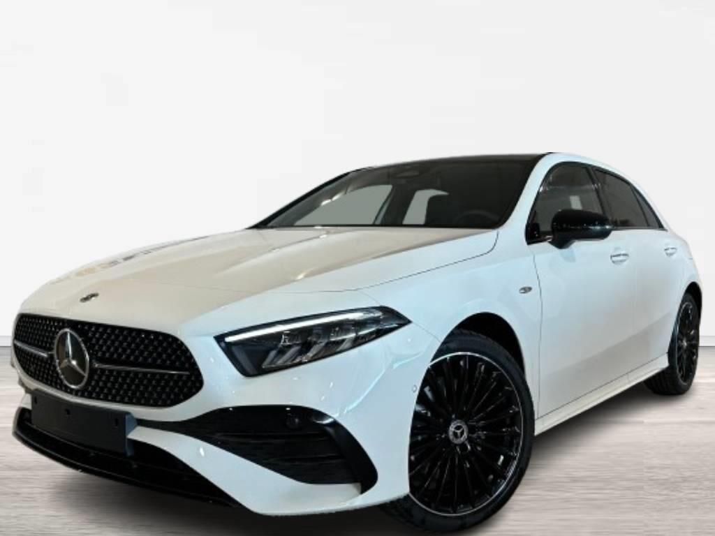MERCEDES Clase A (A 250 e con tecnología híbrida EQ) en Jaén