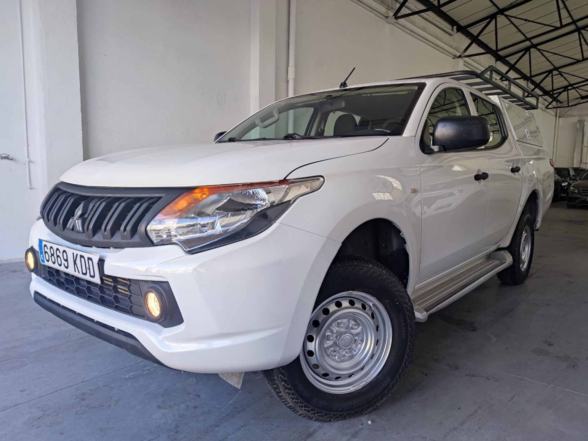 MITSUBISHI L200 2.5DI-D Double Cab M-PRO