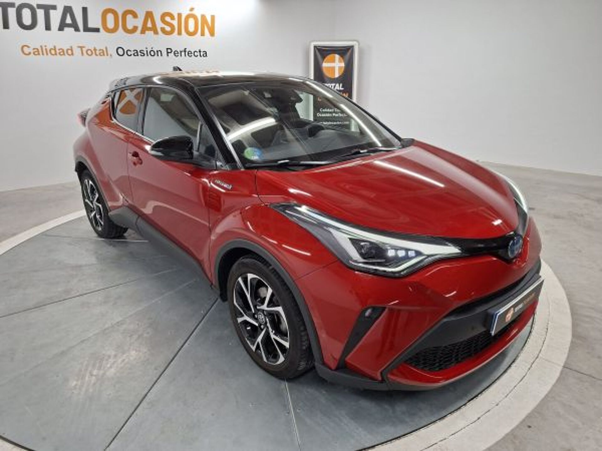 Imagen 1 de TOYOTA C-HR