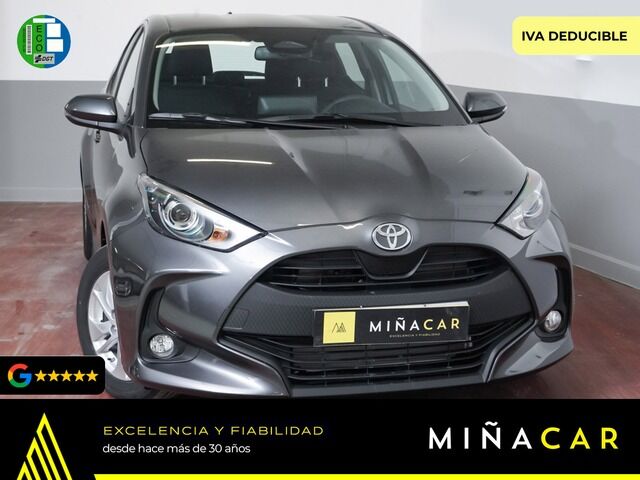 TOYOTA Yaris (120H Business Plus 85 kW (116 CV)) en Málaga
