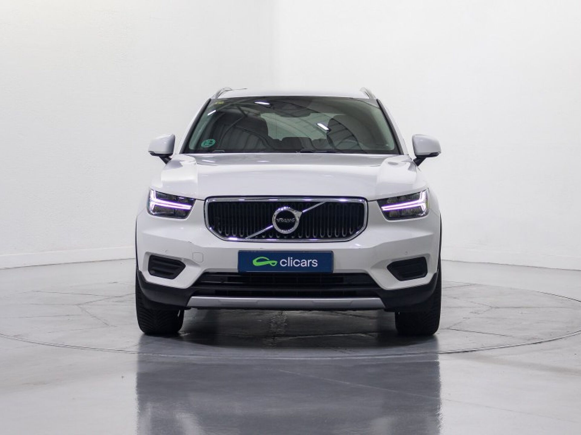 Imagen 2 de VOLVO XC40