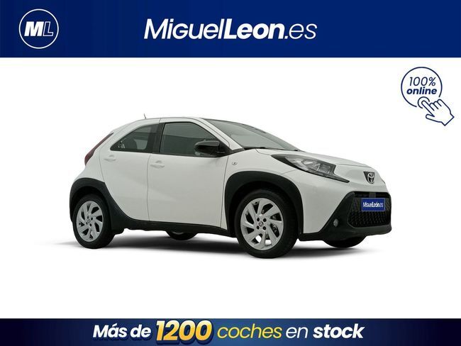 Foto del TOYOTA Aygo X Cross Play