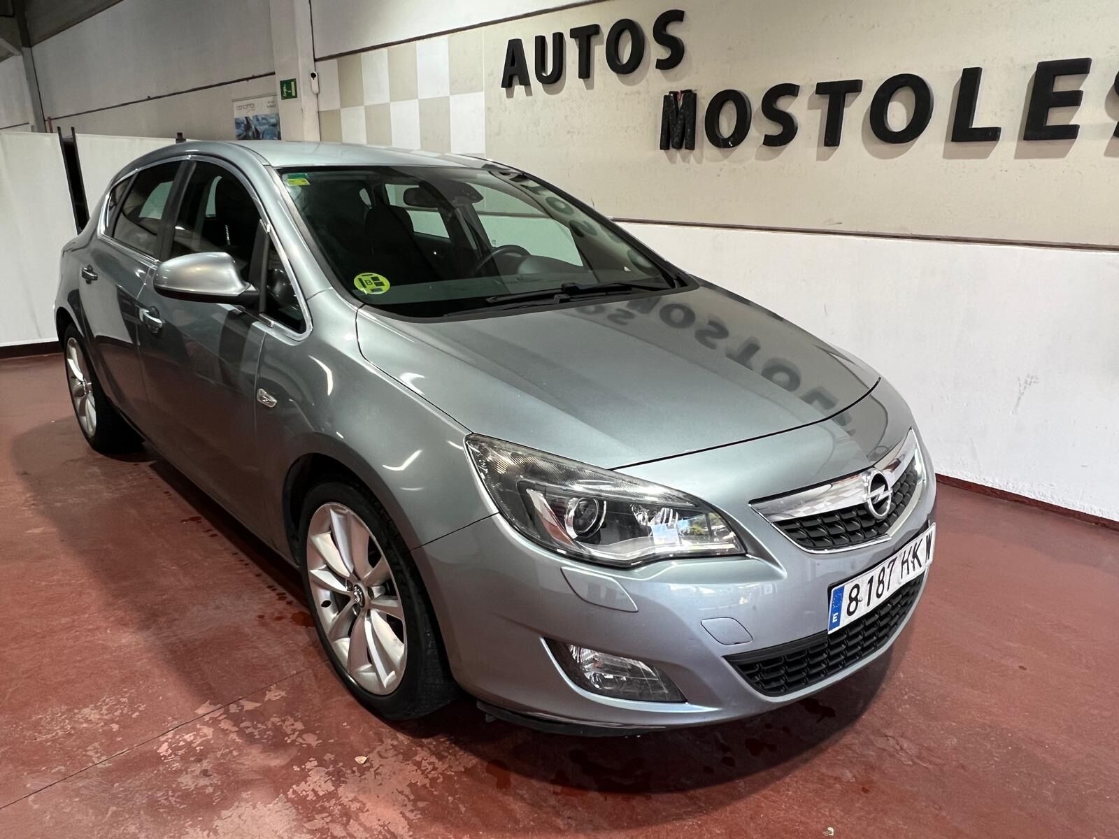 OPEL Astra (1.7CDTI Excellence) en Madrid