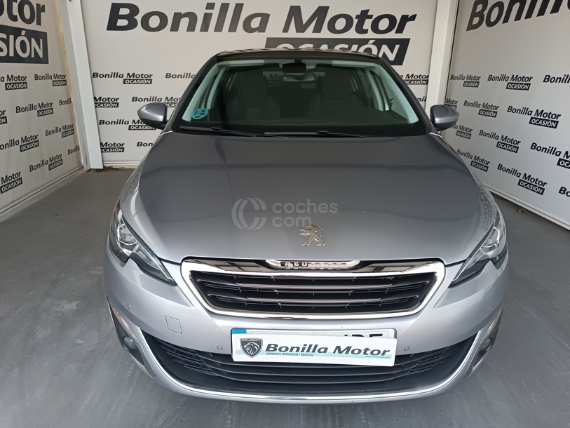 Foto del PEUGEOT 308 1.2 PureTech S&S Allure EAT6 130