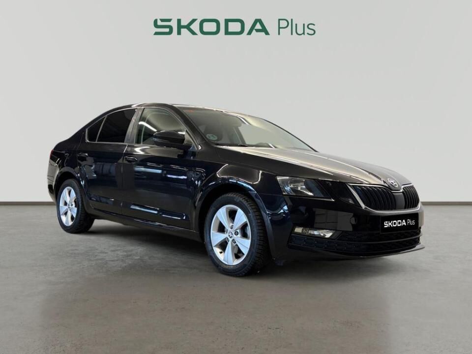 SKODA Octavia (2.0 TDI CR 110KW (150CV) DSG Ambition) en Burgos