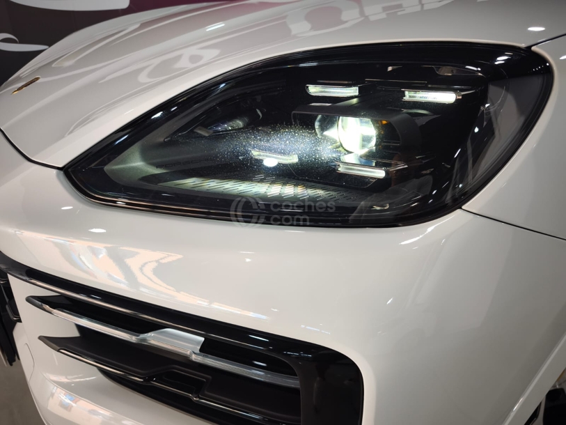 Foto del PORSCHE Cayenne Coupé E-Hybrid Aut.
