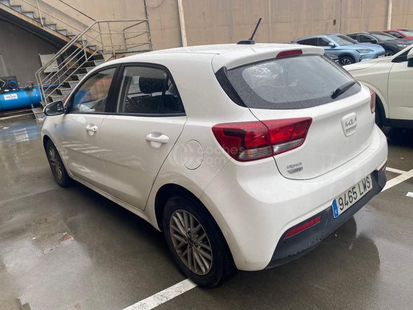Foto del KIA Rio 1.0 T-GDi MHEV iMT Concept 100