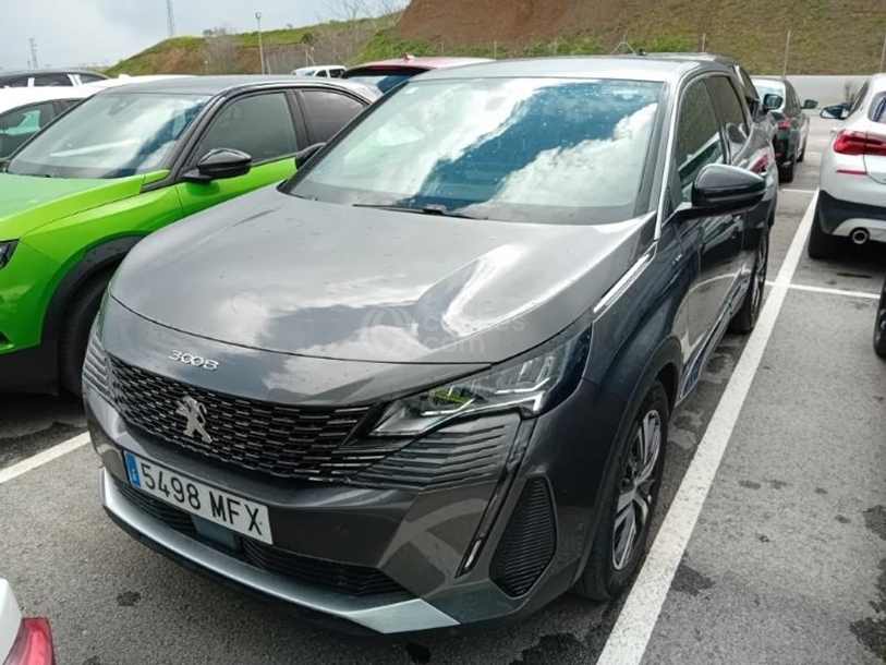 Foto del PEUGEOT 3008 HYB PHEV 225 Allure Pack e-EAT8