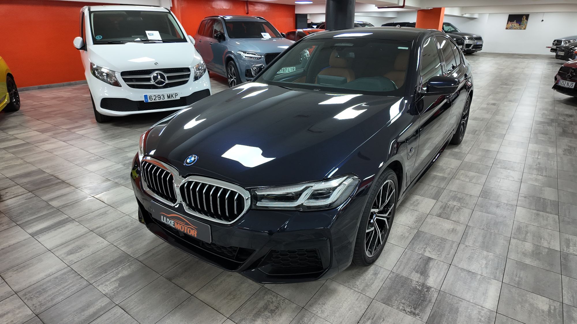 BMW Serie 5 (545e xDrive) en Madrid