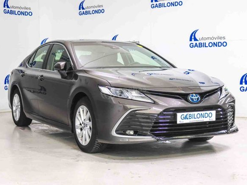 Foto del TOYOTA Camry Híbrido Advanced Aut.
