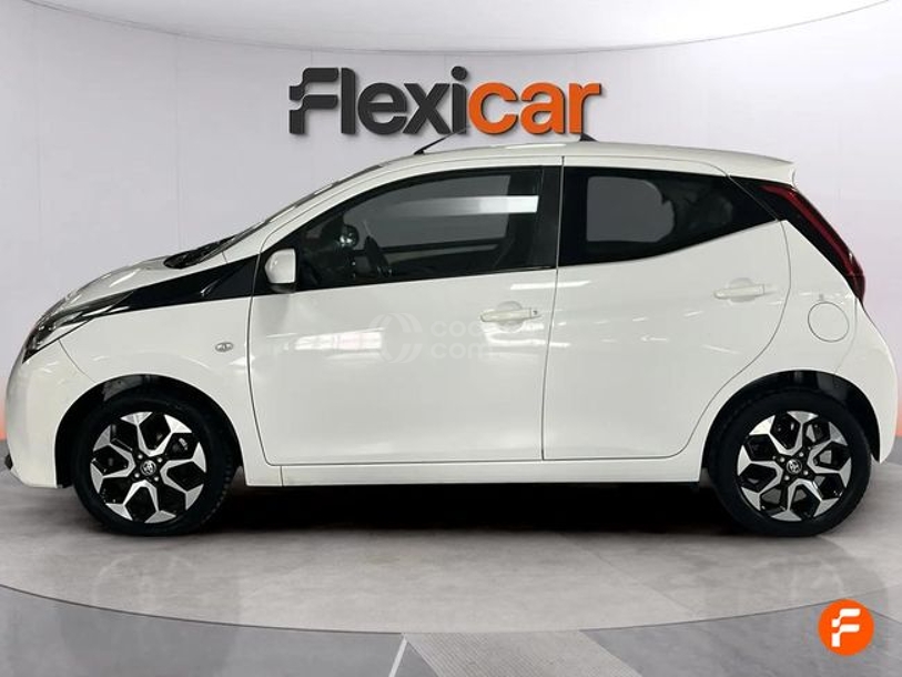 Foto del TOYOTA Aygo 70 x-play