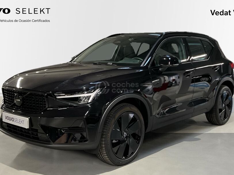 Foto del VOLVO XC40 B3 Plus Dark Aut.