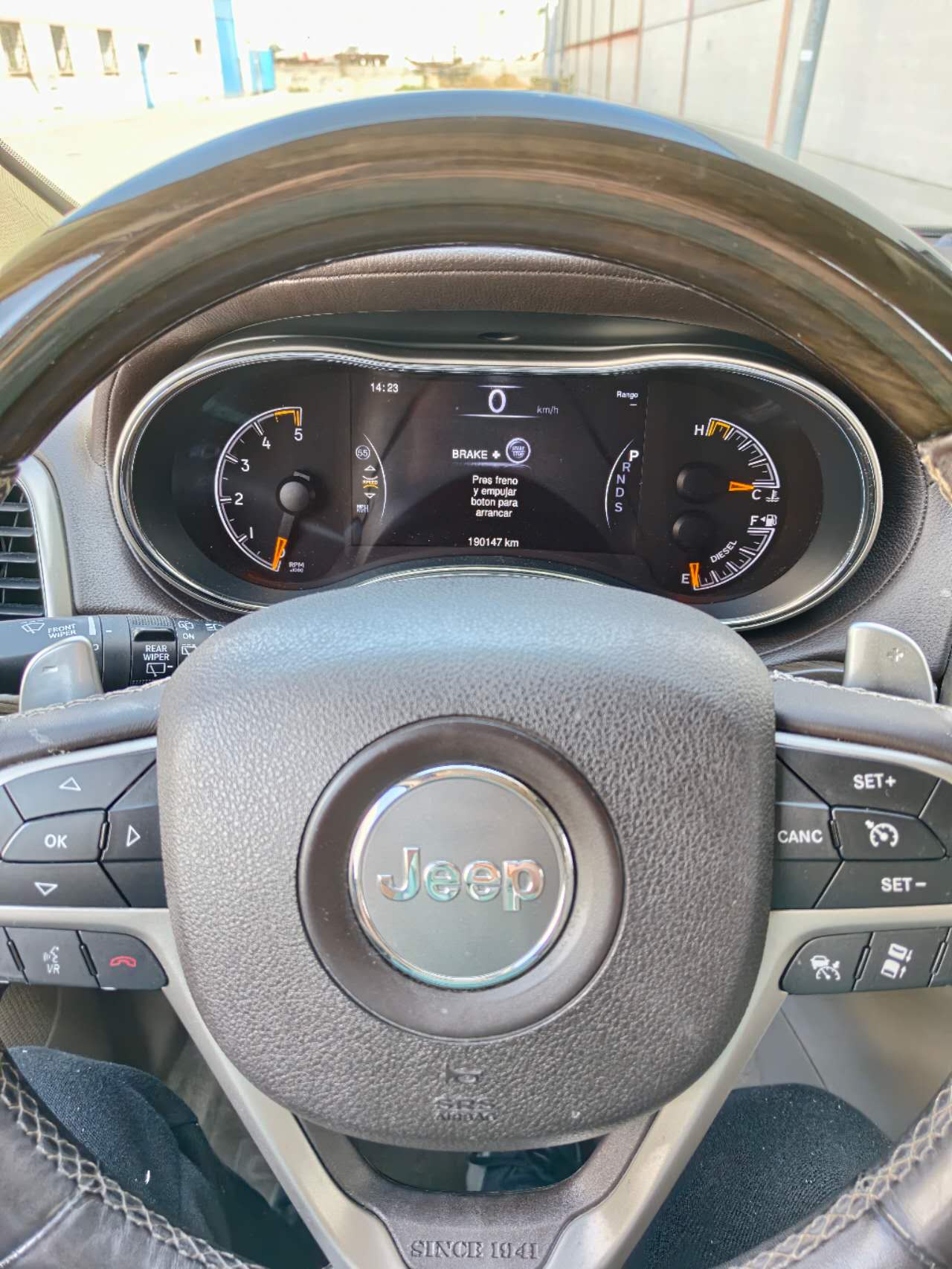 Foto del JEEP Grand Cherokee 3.0CRD Overland Aut.