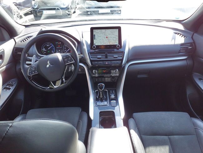 Foto del MITSUBISHI Eclipse Cross PHEV Kaiteki + 4WD