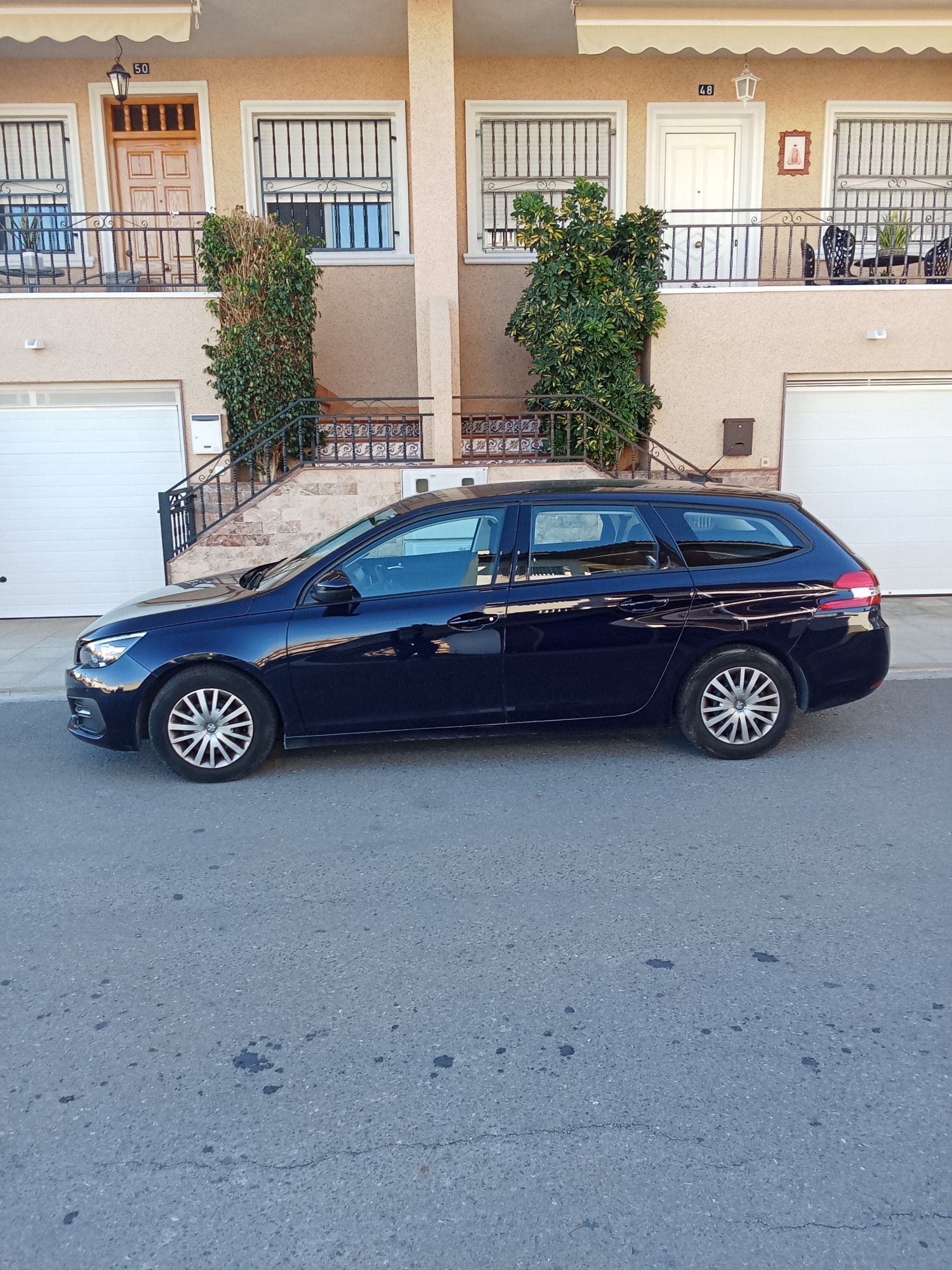 Foto del PEUGEOT 308 1.6BlueHDi S&S Allure EAT6 120