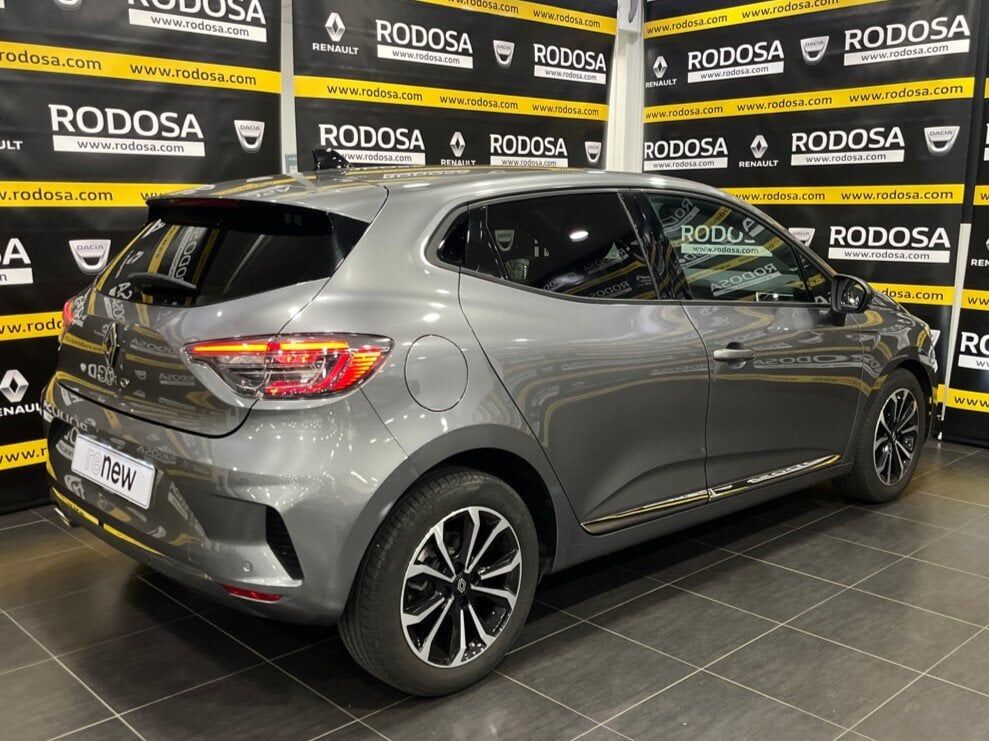Foto del RENAULT Clio TCe Techno 67kW