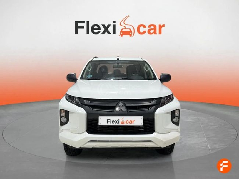 Foto del MITSUBISHI L200 2.2DI-D Doble Cabina 6AT Motion