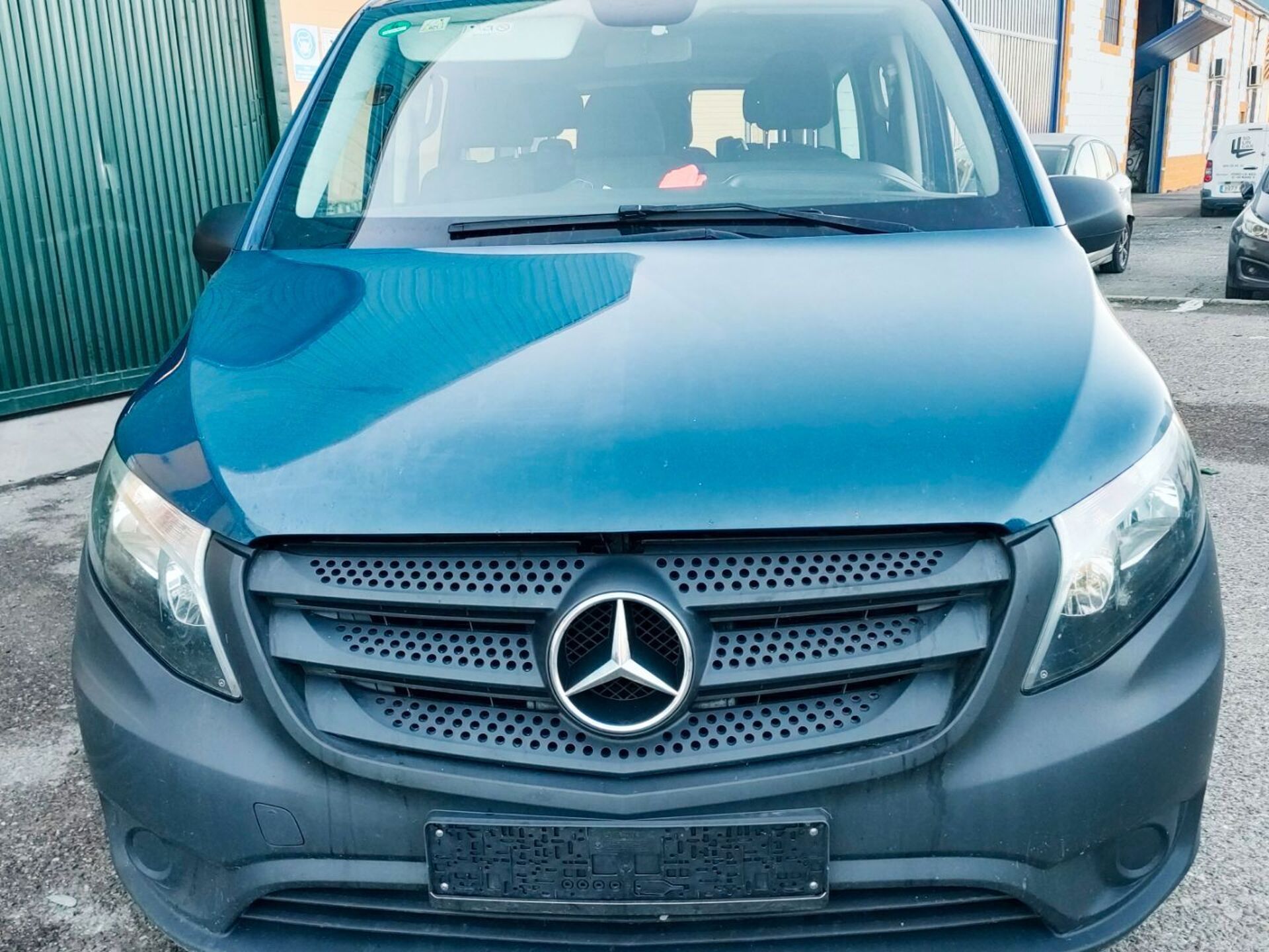 Imagen 2 de MERCEDES Vito