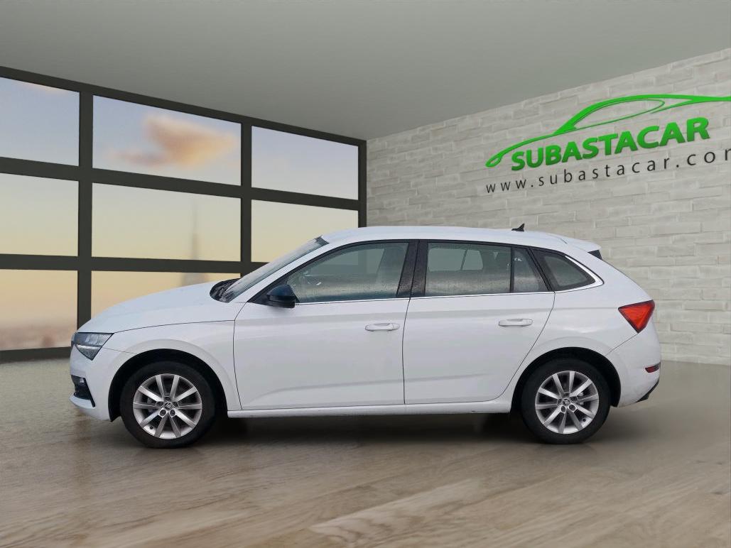 SKODA Scala (Scala 1.0 TGI 66 KW (90 CV) Ambition) en Madrid