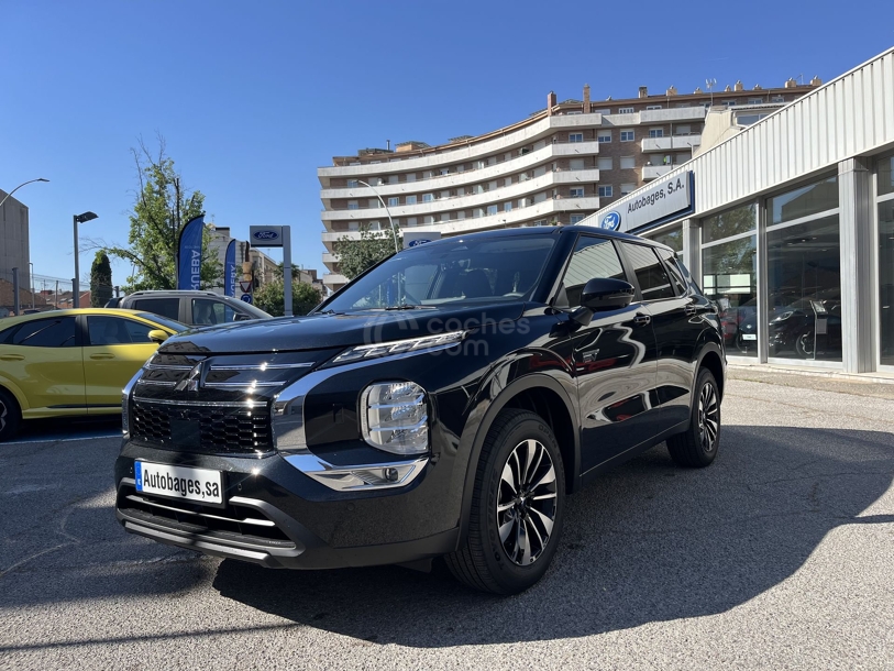 Foto del MITSUBISHI Outlander PHEV Motion 4WD