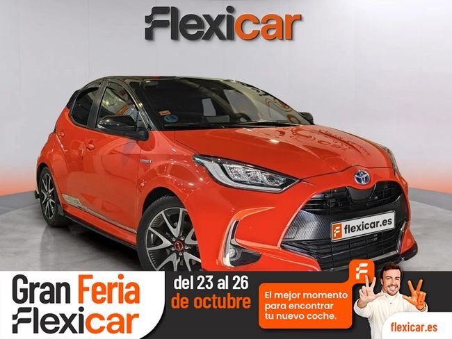 TOYOTA Yaris (1.5 120H Style P. Premier Edition) en Barcelona