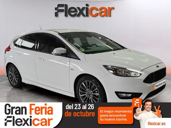 FORD Focus (1.0 Ecoboost 92kW ST-Line Auto) en Badajoz