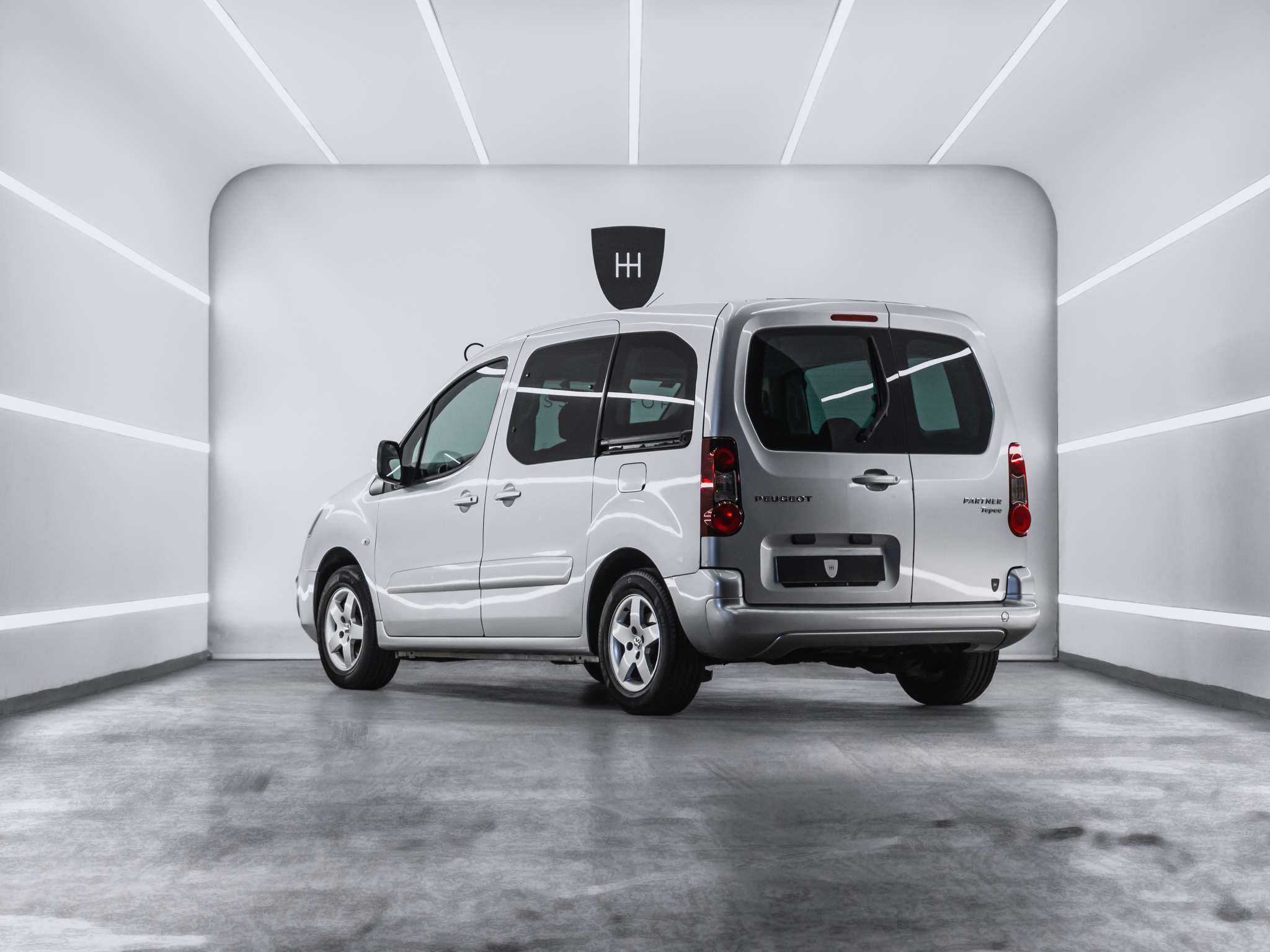 Foto del PEUGEOT Partner Tepee 1.6BlueHDI Active 100