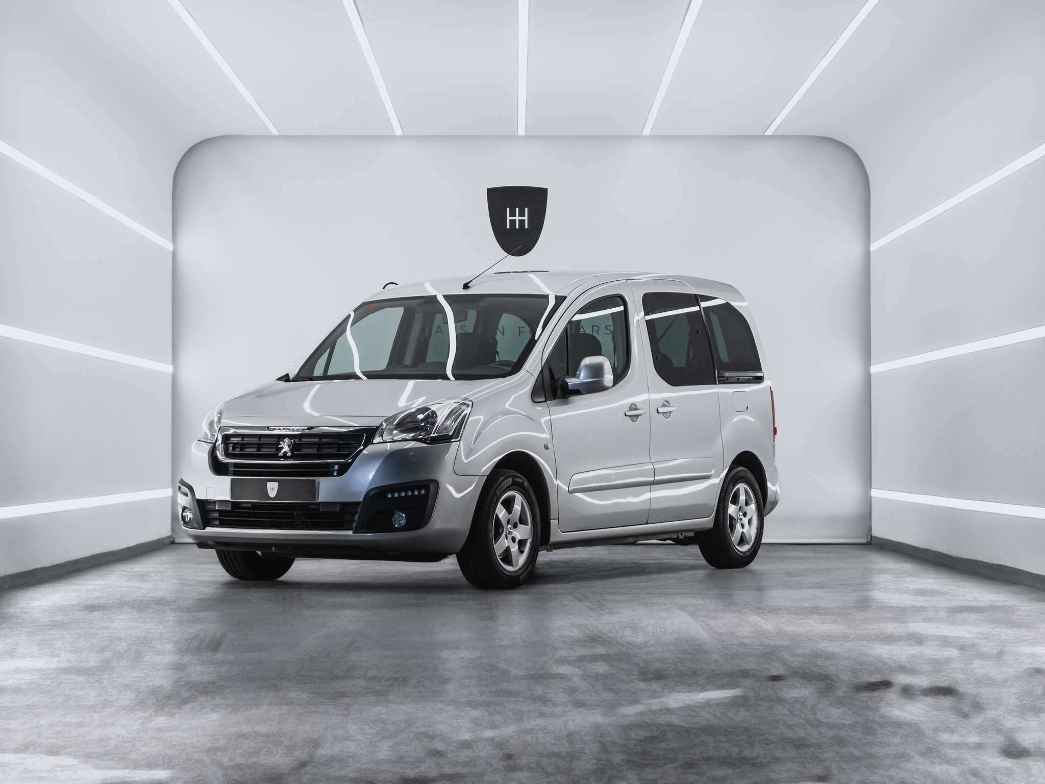 Foto del PEUGEOT Partner Tepee 1.6BlueHDI Active 100