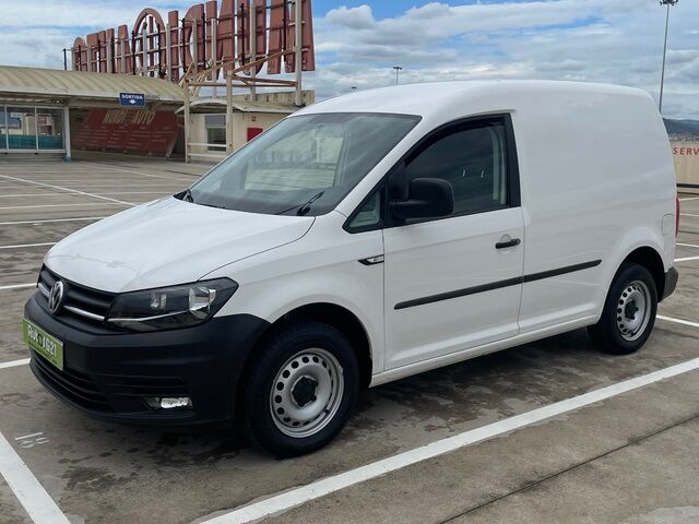 VOLKSWAGEN Caddy (Furgon Batalla Corta 2.0 TDI BMT 55 kW (75 CV)) en Barcel