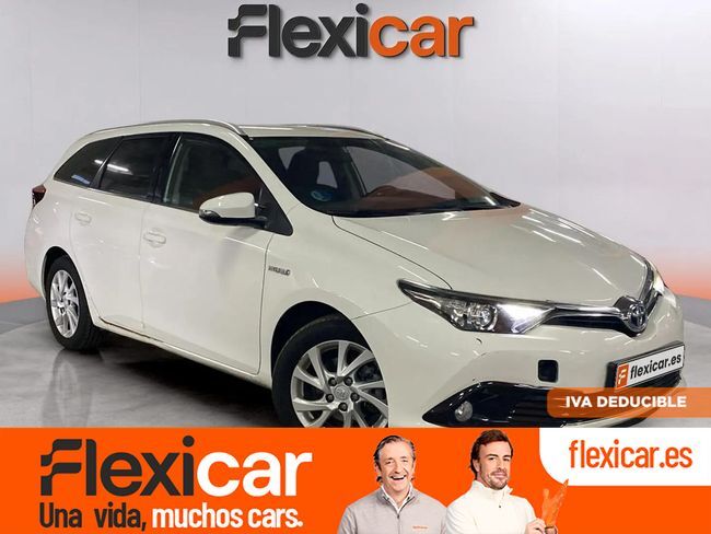 TOYOTA Auris (1.8 140H Active Touring Sports) en Alicante