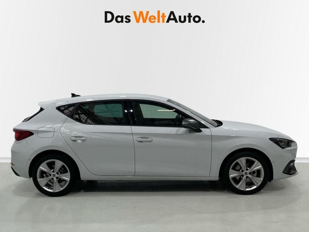 Foto del SEAT León 2.0TDI CR S&S FR XS DSG-7 150