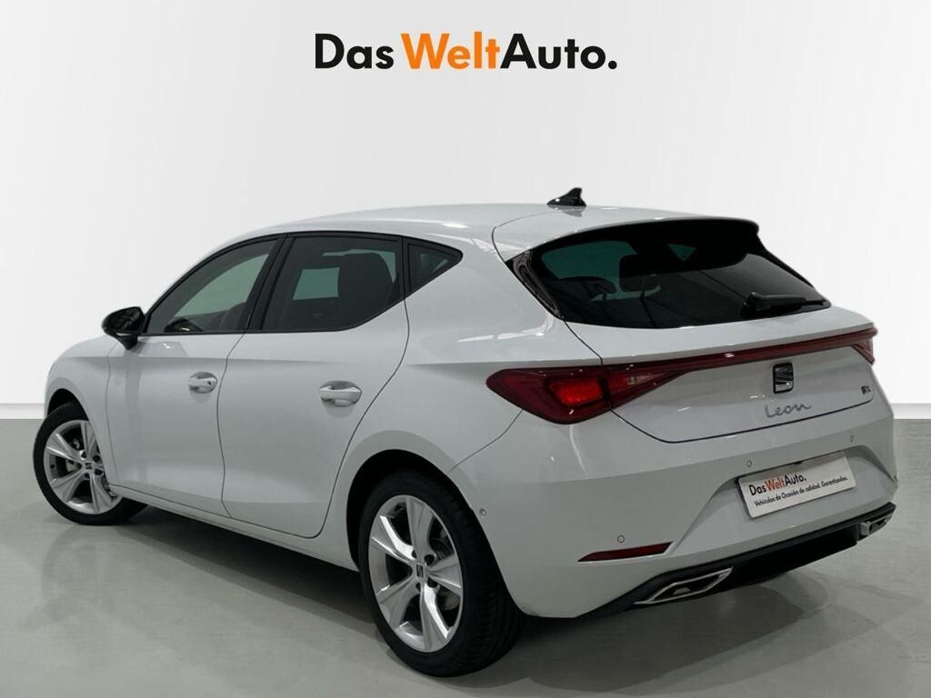 Foto del SEAT León 2.0TDI CR S&S FR XS DSG-7 150