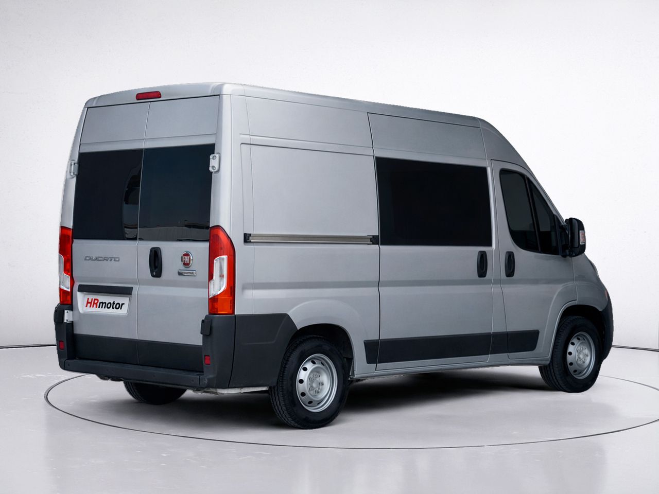 Foto del FIAT Ducato Combi 30 2.0Mjt Corto 85kW