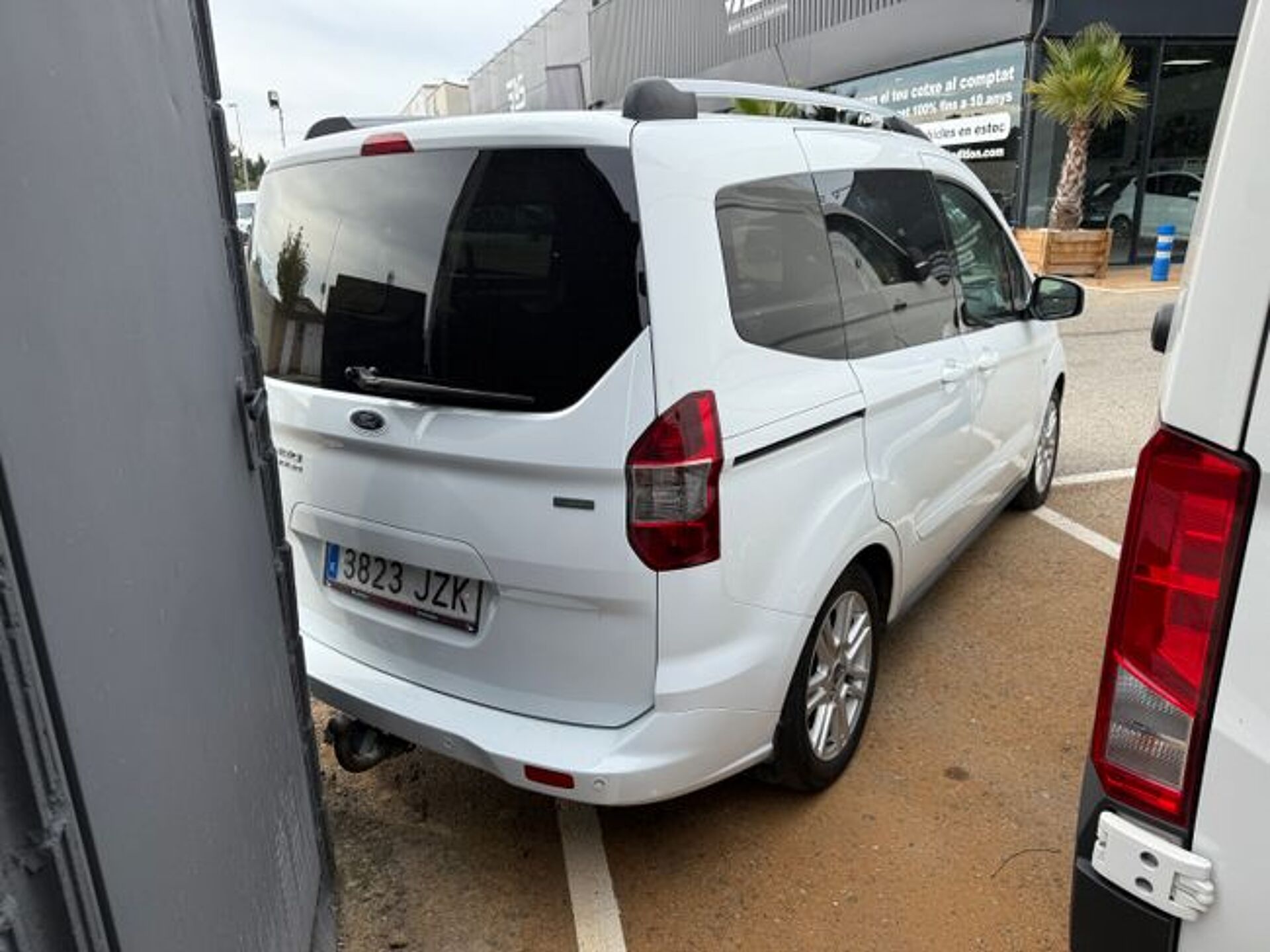 Imagen 3 de FORD Tourneo Courier