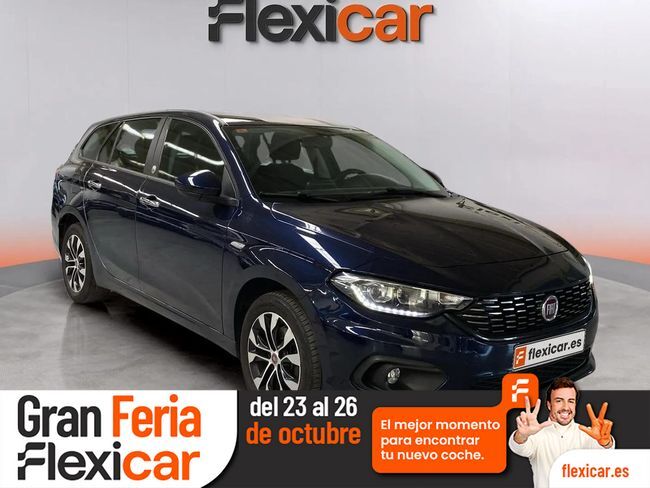 FIAT Tipo (5P 1.3 Multijet 70kW (95CV) Mirror) en Sevilla