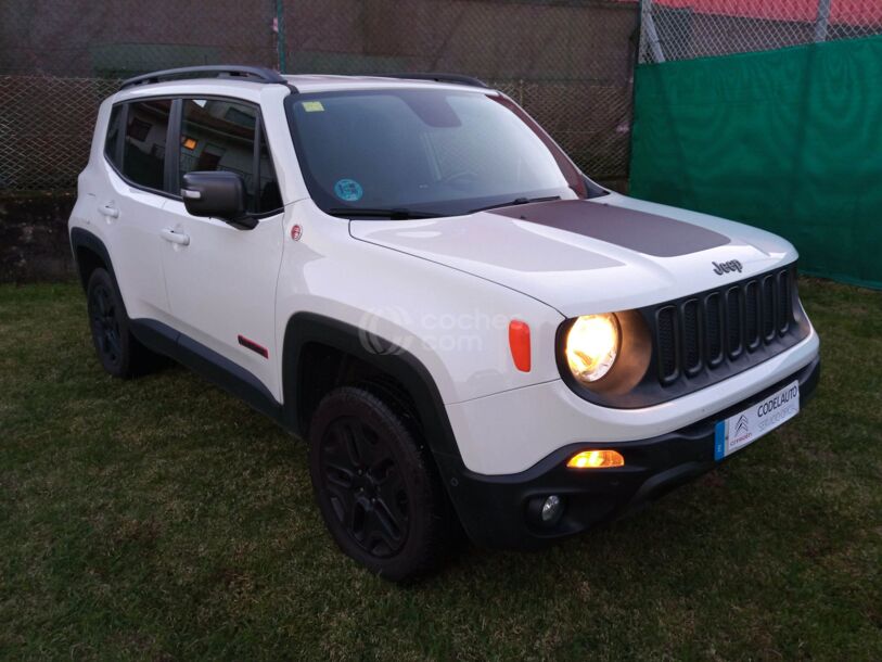 Foto del JEEP Renegade 2.0Mjt Trailhawk 4x4 ADLow Aut. 125kW