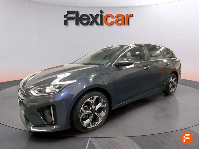 Foto del KIA Ceed Tourer 1.6 PHEV eTech Aut.