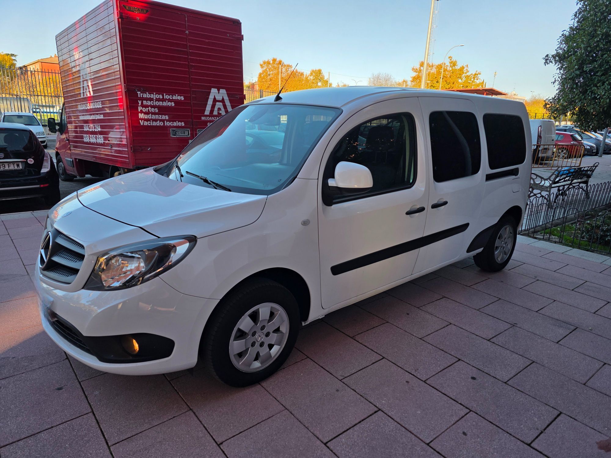 MERCEDES Citan (Tourer 111CDI Plus Extralarga) en Madrid