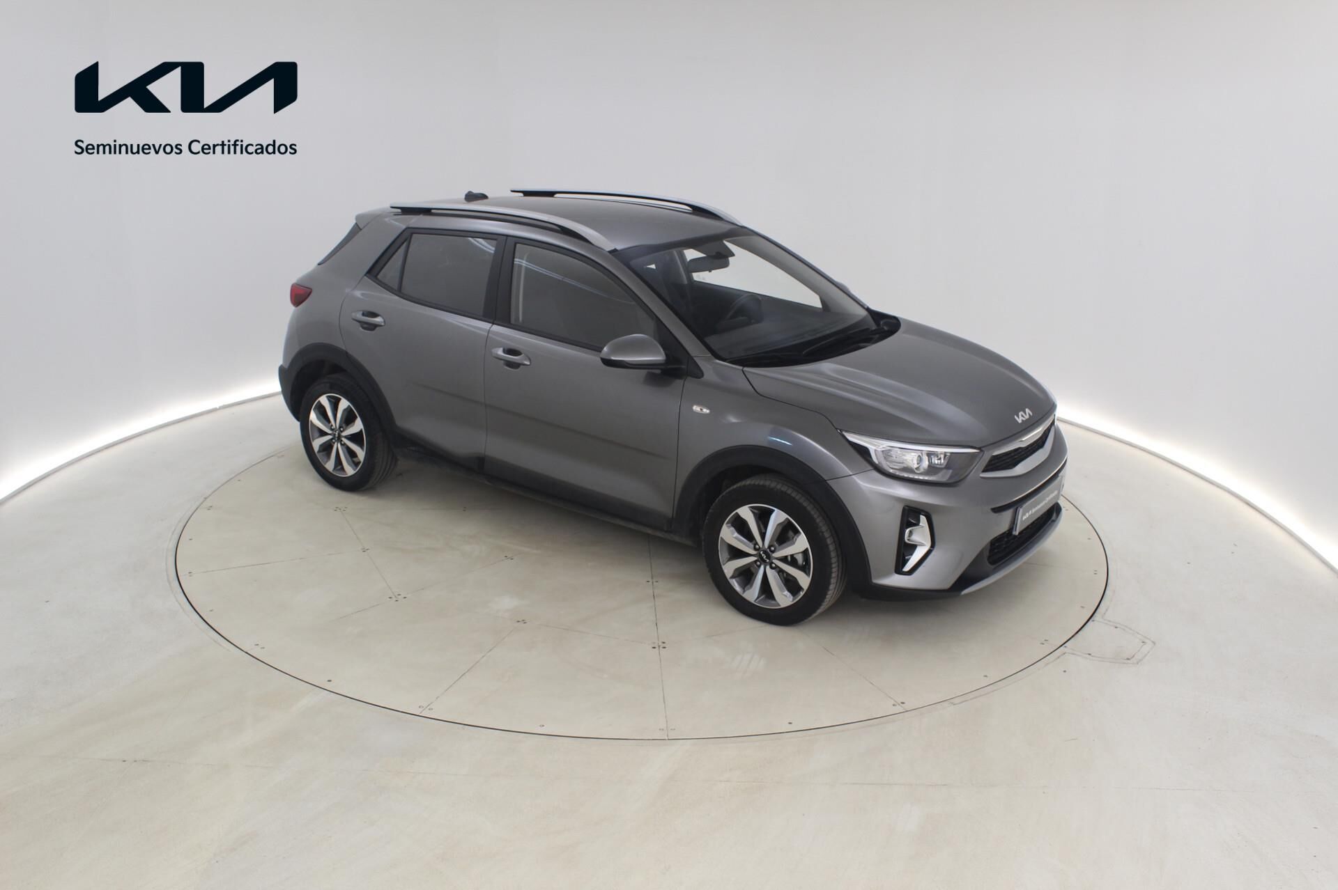 KIA Stonic (1.0 T-GDI MHEV IMT 74KW CONCEPT 5P) en Navarra