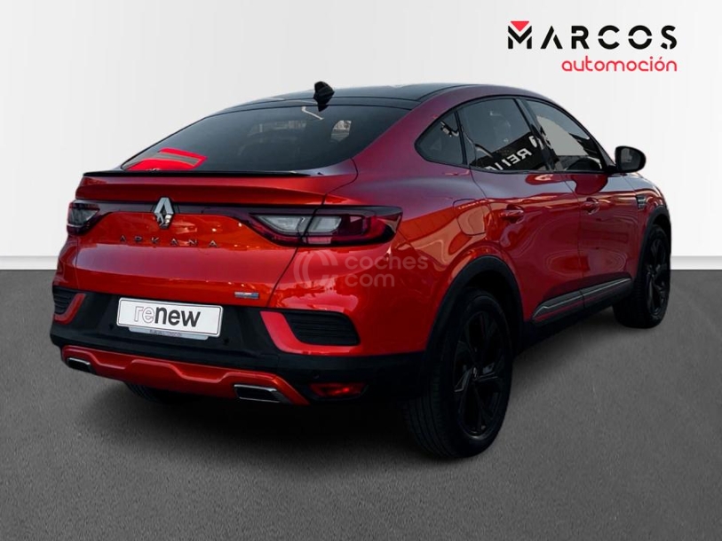 Foto del RENAULT Arkana 1.6 E-Tech Zen 105kW