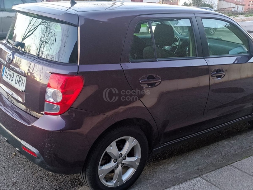 Foto del TOYOTA Urban Cruiser 1.33VVT-i Active