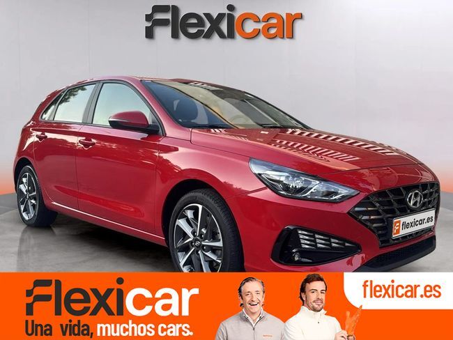 HYUNDAI i30 (1.5 DPI Essence) en Barcelona