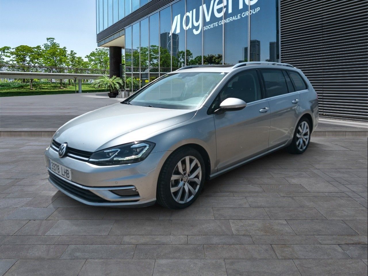 VOLKSWAGEN Golf (Sport 2.0 TDI 110 kW (150 CV) DSG) en Madrid