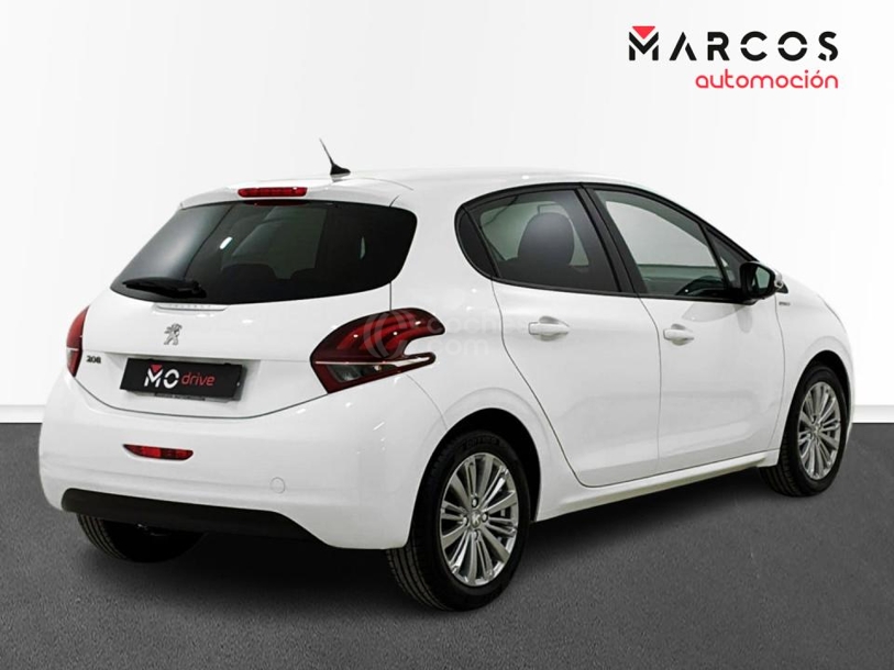 Foto del PEUGEOT 208 1.2 PureTech Style 82