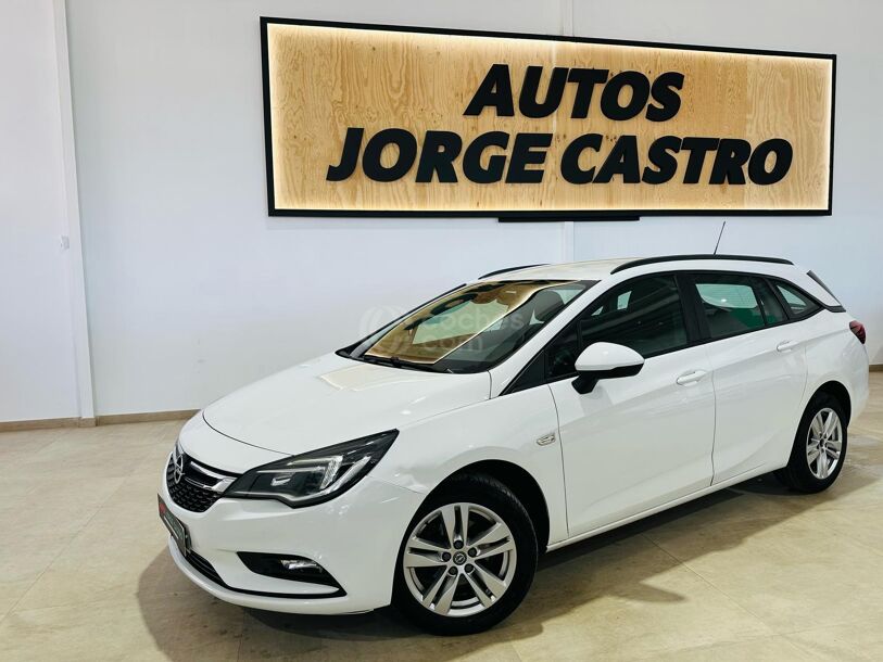 Foto del OPEL Astra 1.6CDTi Business + 110