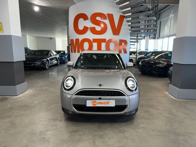 Foto del MINI Mini Cooper 5 puertas C Classic Aut.