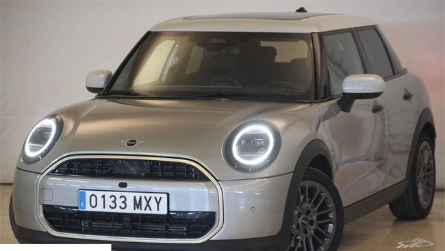 MINI Mini (COOPER 5 PUERTAS) en Madrid