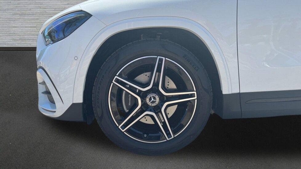 MERCEDES Clase GLA (200 d) en Toledo